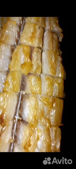 Сом холодного копчения балык