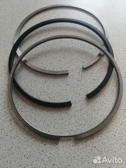 Поршня комплект Jeep Grand Cherokee EXF3.0 diesel