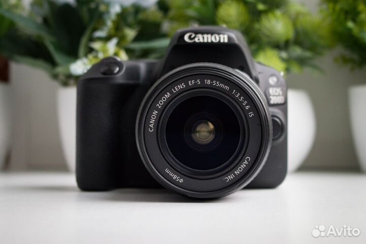 Canon 200D Kit + Комплект