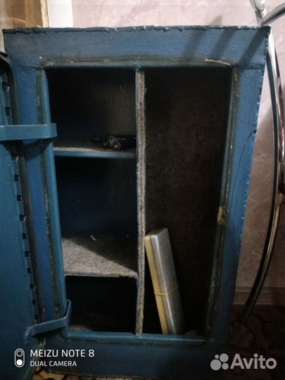 Оружейный сейф