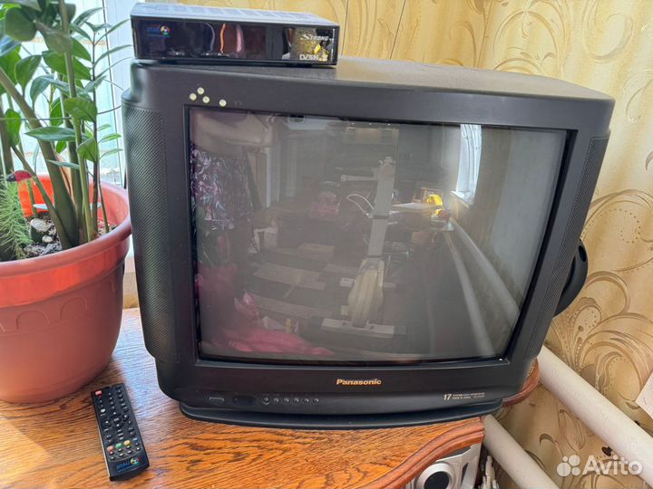 Телевизор panasonic