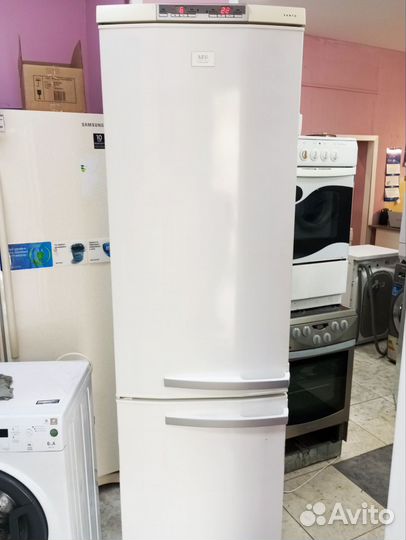 AEG (Швеция ) 76372 KG NoFrost Гарантия