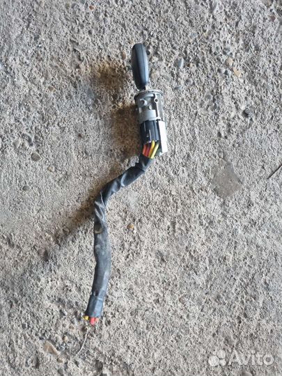 Замок зажигания renault logan 1