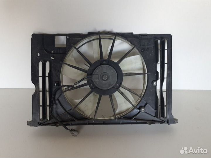 Диффузор радиатора Toyota Corolla E180