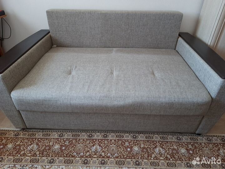 Продам диван-кровать Дубай
