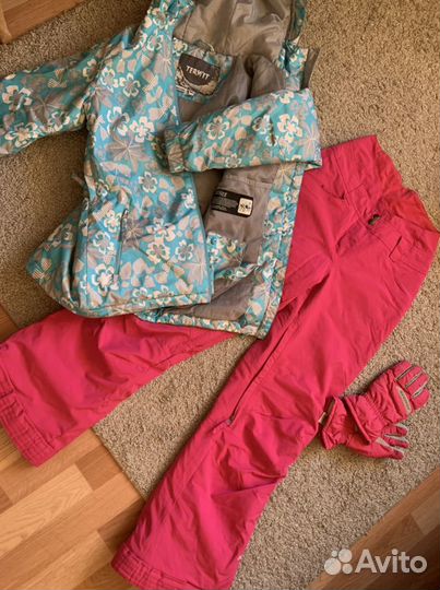 Сноубордический костюм женский