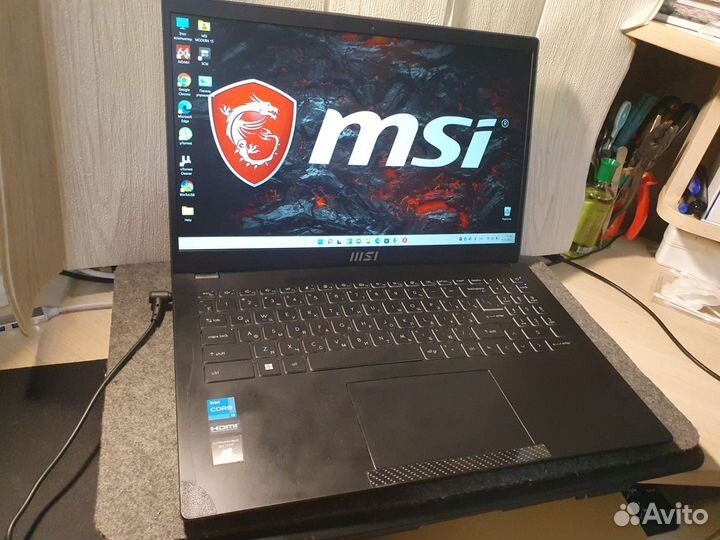 MSI Modern 15, 6 ядер, 8 потоков, FHD, UHD