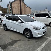 Hyundai Accent 1.4 AT, 2019, 15 000 км, с пробегом, цена 1 000 000 руб.