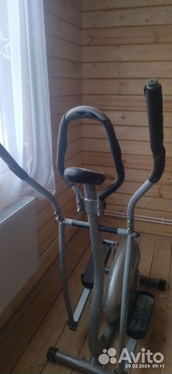 Эллиптический тренажер