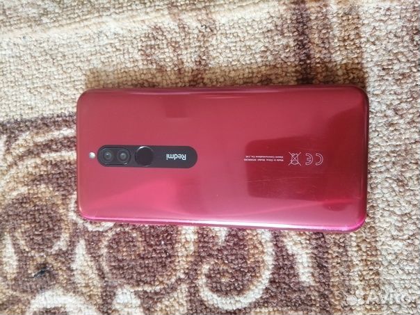 Xiaomi Redmi 8, 3/32 ГБ