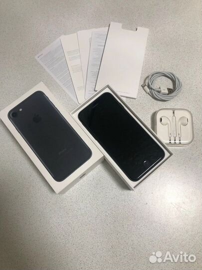 iPhone 7, 32 ГБ
