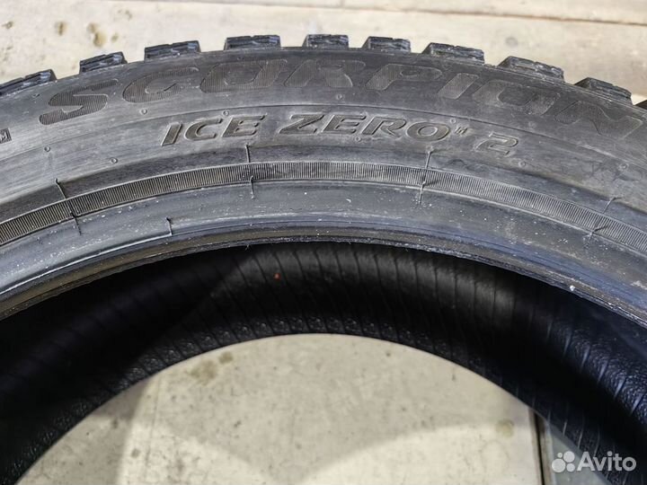 Pirelli Scorpion Ice Zero 2 245/45 R20 103H