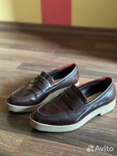 Лоферы Zara