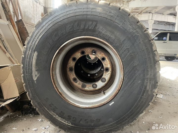 Резина 445 65 r22.5