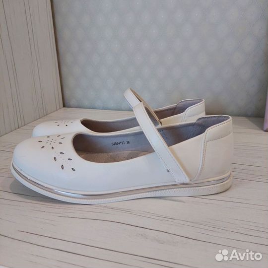 Туфли для девочки 36