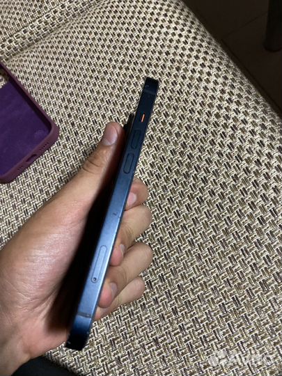 Телефон iPhone 14