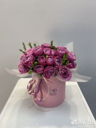 Цветы в коробке