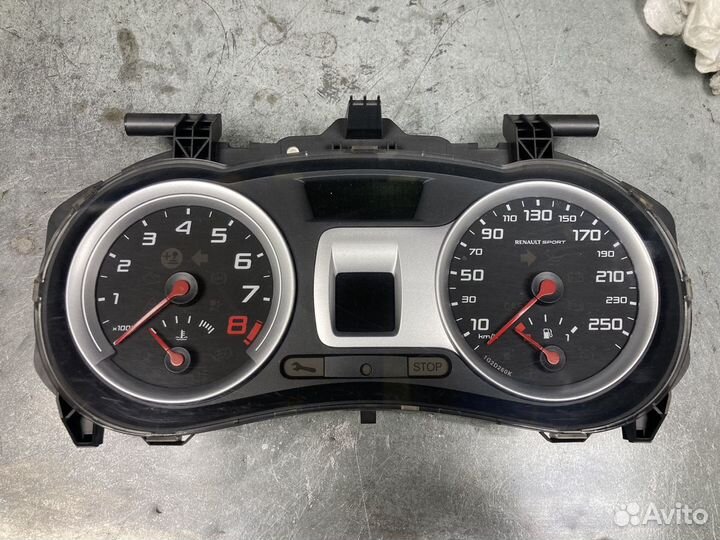 Щиток приборов renault clio 3 rs