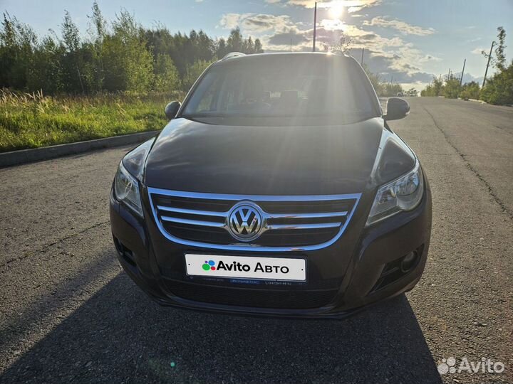 Volkswagen Tiguan 2.0 AT, 2010, 95 150 км