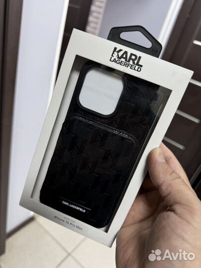 Чехол на iPhone 15 pro max karl lagerfeld