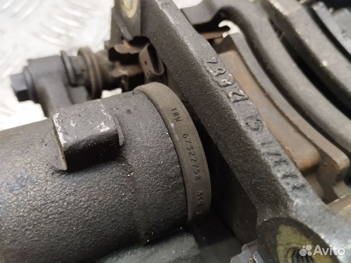 Суппорт задний Toyota Corolla 00-04