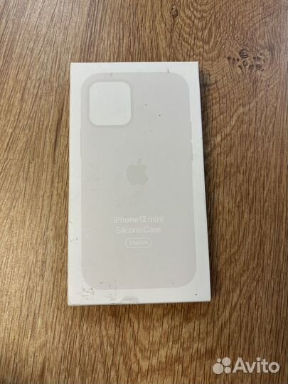 Чехол на iPhone 12 mini Silicone Case