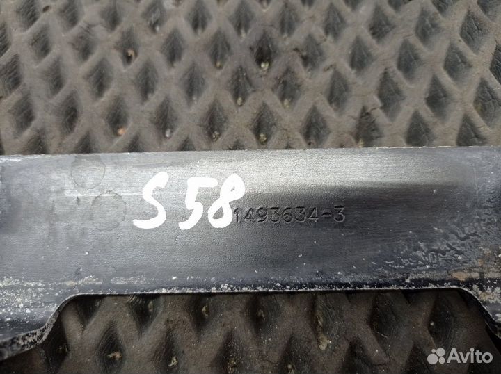 Кронштейн патрубка ретарды Scania 5-series