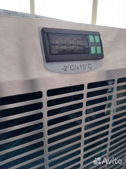 Холодильный стол Electrolux