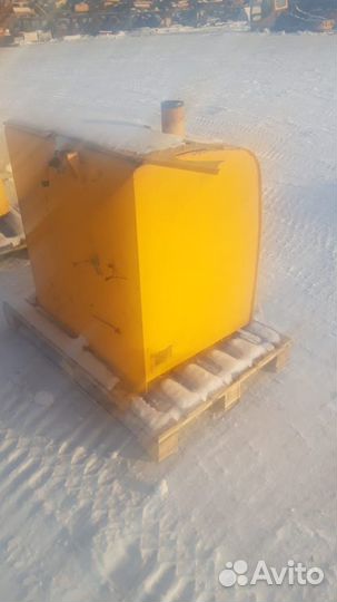 Бак топливный Tank fuel JCB JS260LC