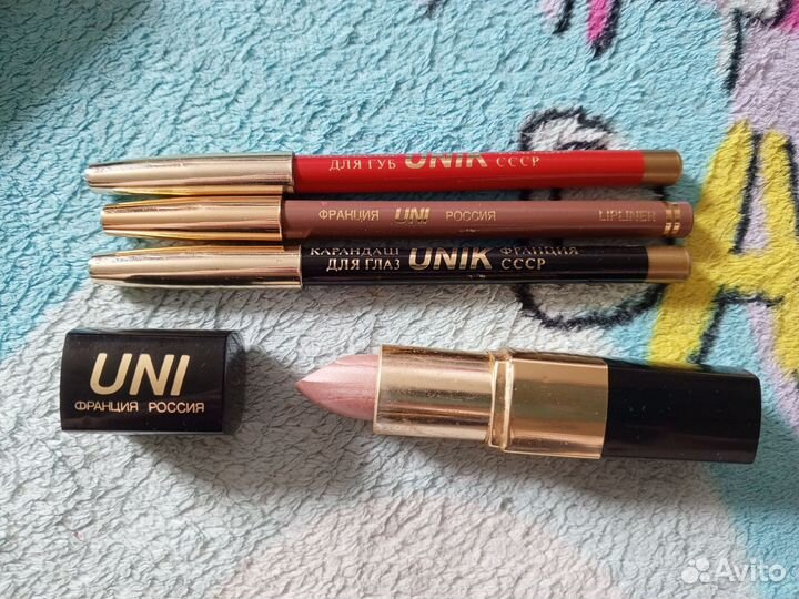 Набор косметики пакетом