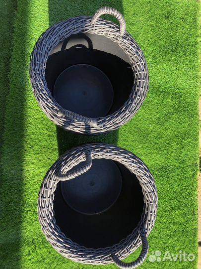 Набор кашпо из ротанга