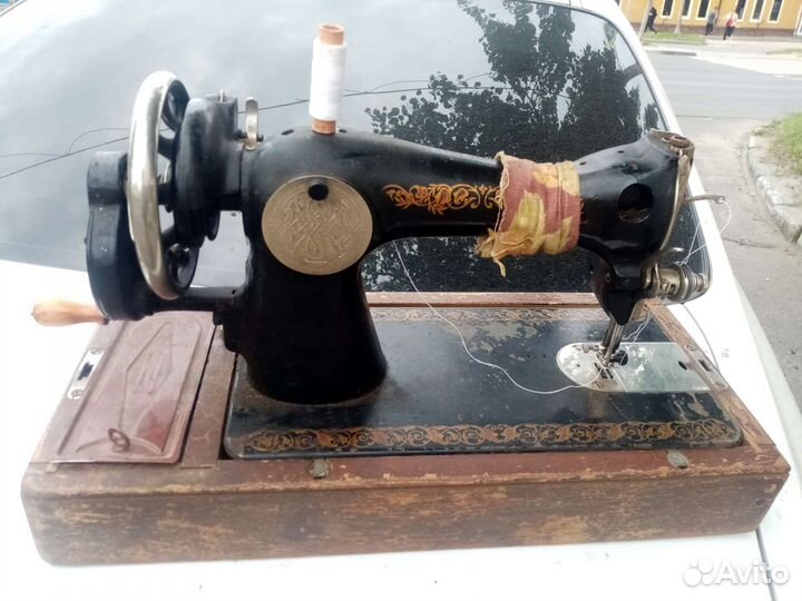 Швейная машина Подольск ручная