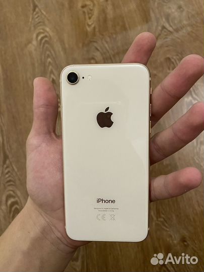 iPhone 8, 64 ГБ