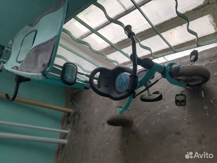 Детский трехколесный велосипед