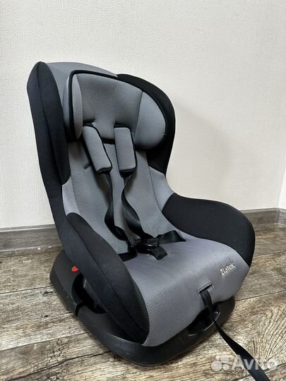 Детское автокресло