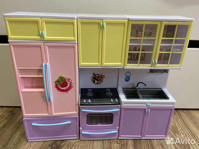 Пластиковая кухня для барби
