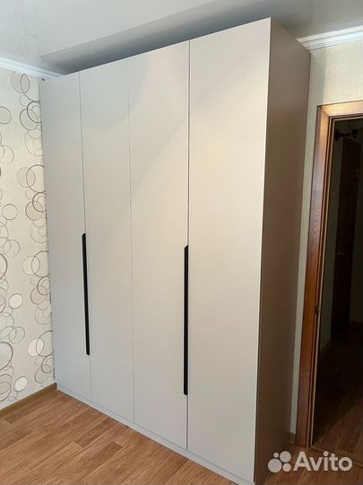 Шкаф распашной с фабрики