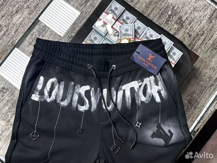 Спортивный костюм Louis Vuitton