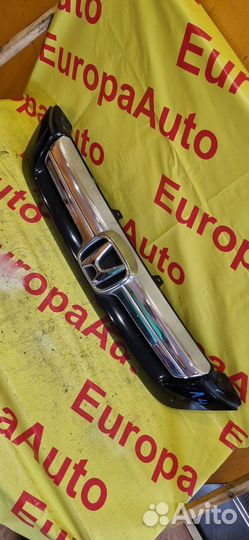 Решетка радиатора Honda Cr-V RE3 K24A 2007