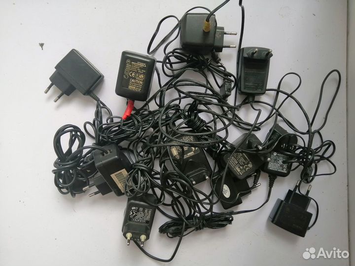 Зарядки на старые сотовые тепефоны