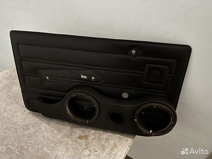 Дверные карты с подиумами на ваз 2107