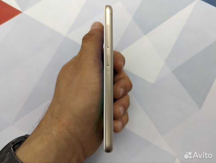 Xiaomi Redmi 5A 3/32Gb Gold