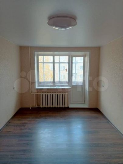 3-к. квартира, 58 м², 3/5 эт.