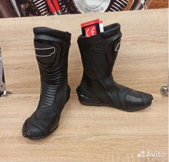 Мотоботы MCP Macon