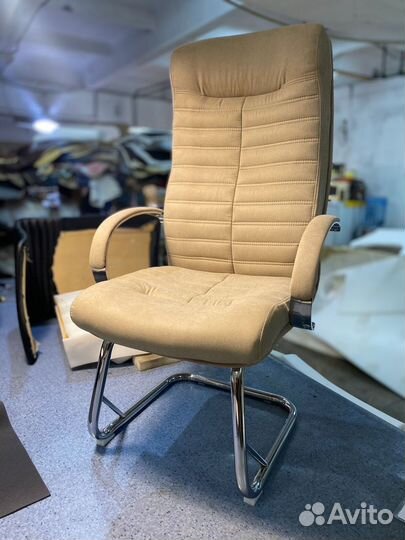 Кресло офисное