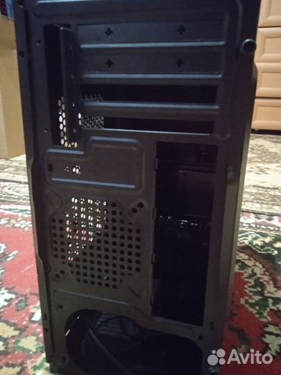 Компьютерный корпус б/у