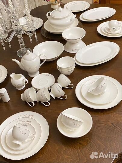 Набор столовой посуды на 12 персон