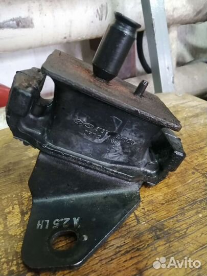 Подушка двигателя хундай старекс н1