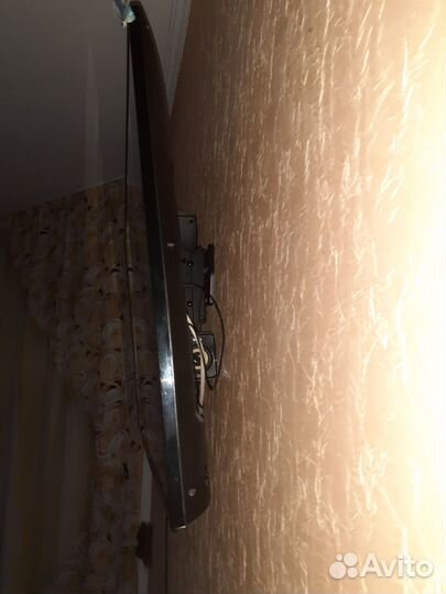 Продам телевизор 48