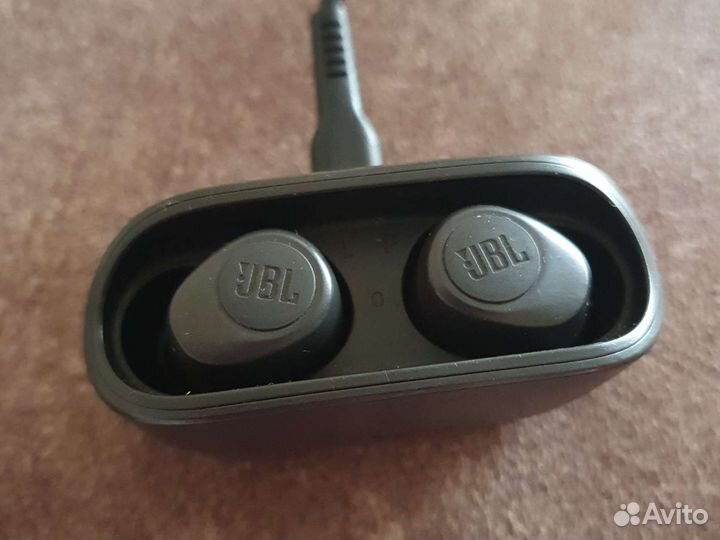 Беспроводные наушники jbl wave 100 black